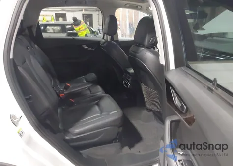 2017 Audi Q7 3.0T Premium z USA, uszkodzony, nr VIN WA1VAAF73HD032887